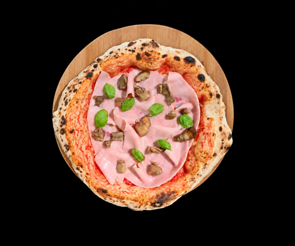 Pizza Montanara cu prosciutto cotto și hribi